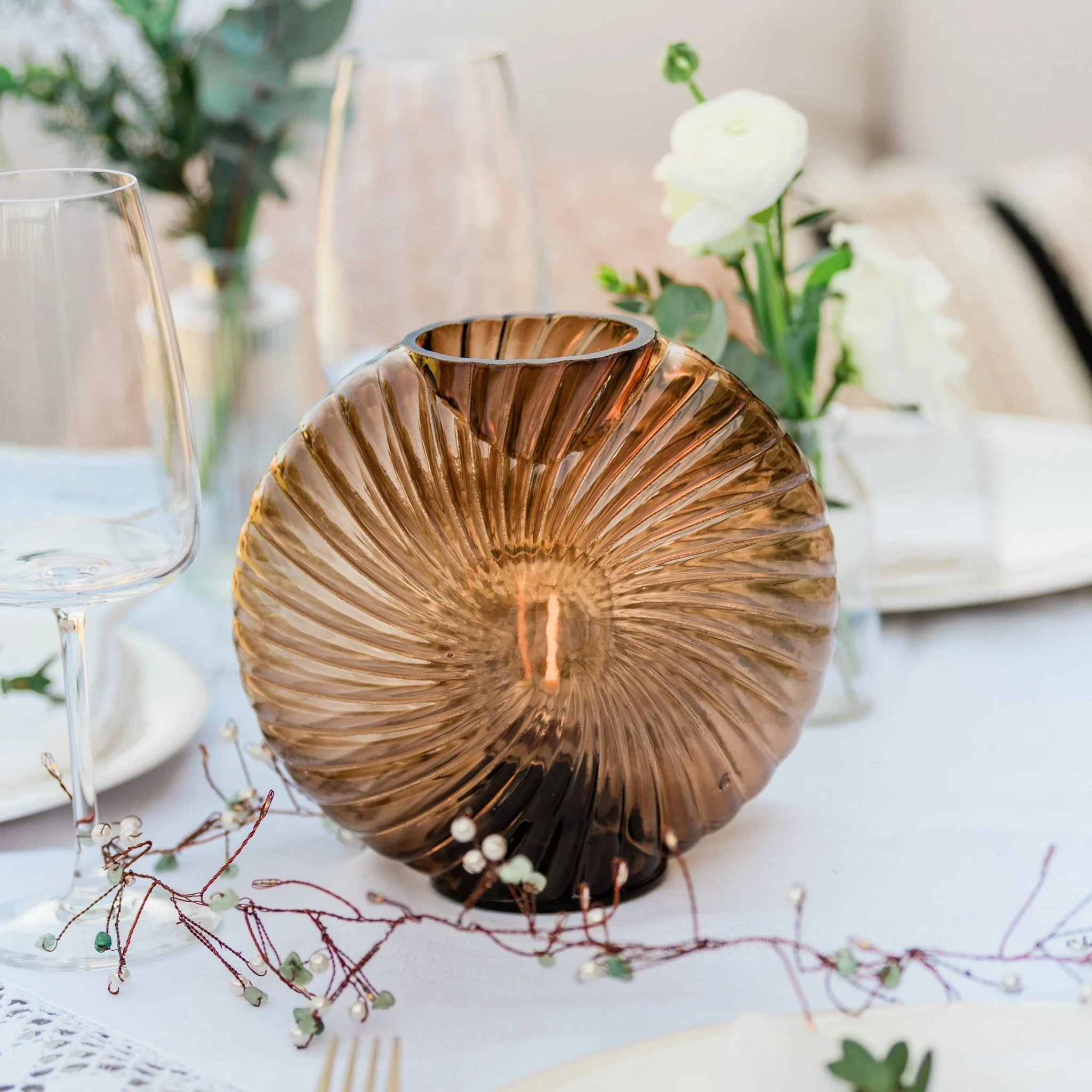 Cordless Tan Swirl Glass Table Lamps - Image 3