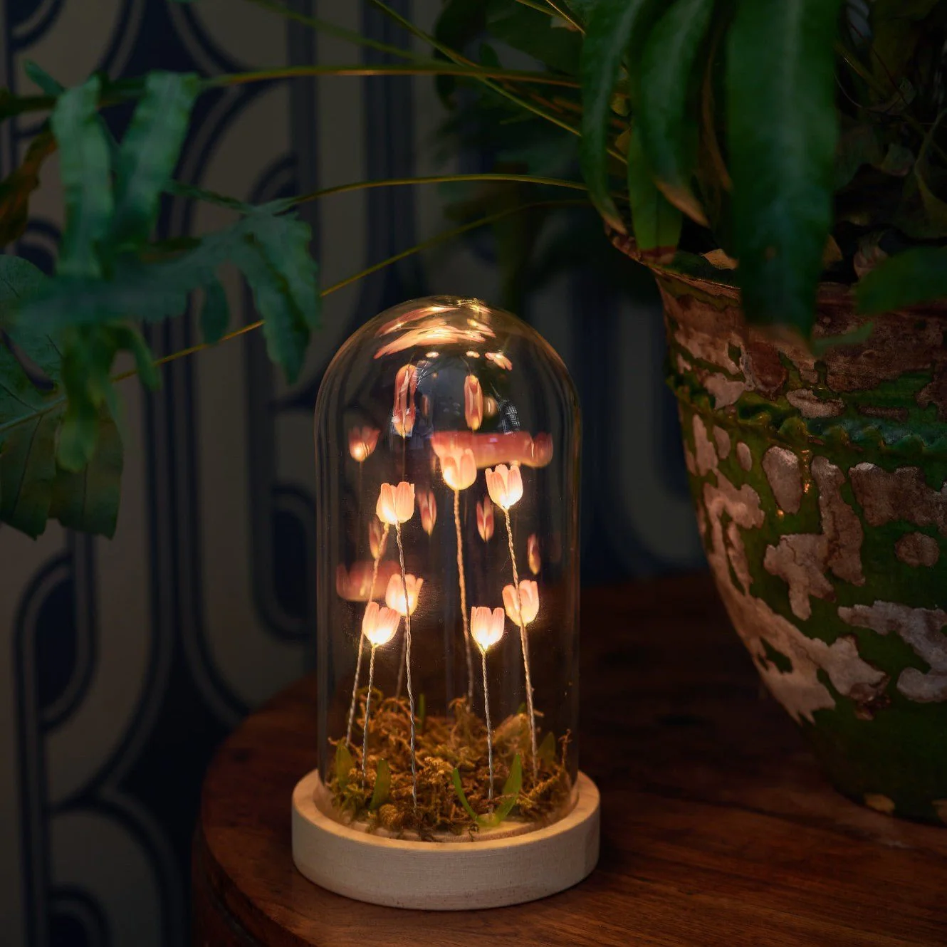 Floral Battery Lamp - Image 2