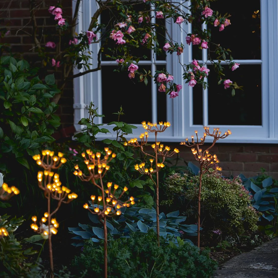 Fennel Branch Solar Light - Image 3